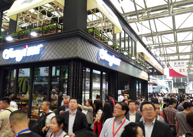 顶益食品展台搭建
